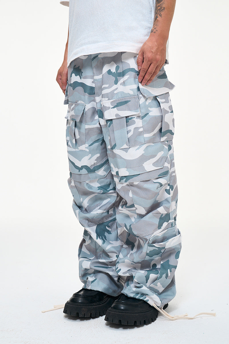 Camouflage workwear white trousers